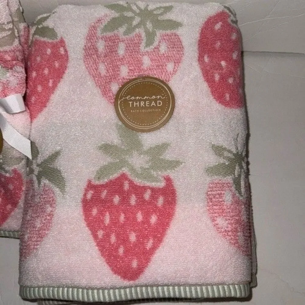 Common Thread 8 Piece Super Soft Bath Towel Set Pink Strawberry Pink White Green